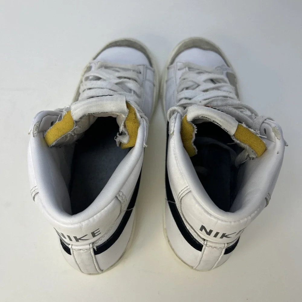 Nike Blazer Mid 77 Vintage White Black Sail CZ1055-100 Women's Size 7 High Top